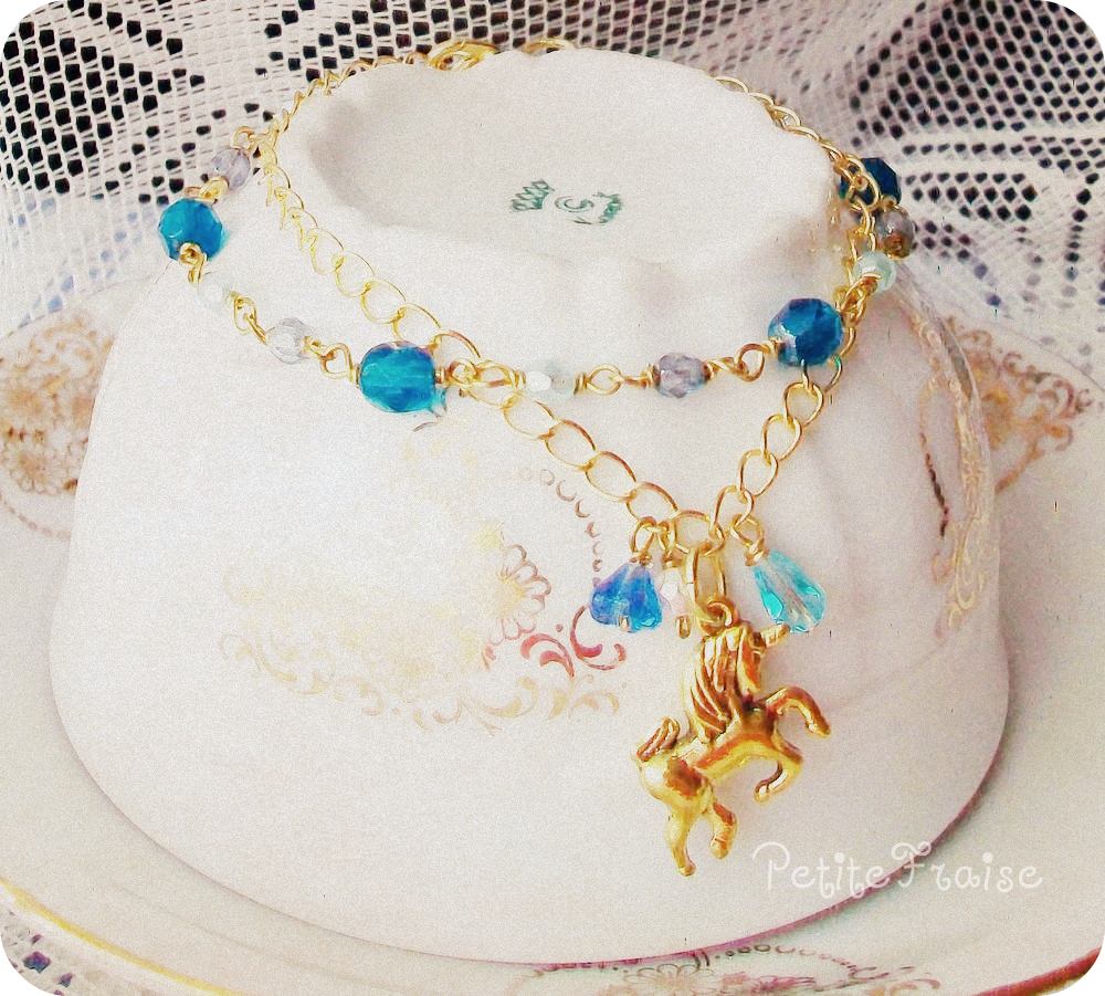 I was dreaming about Wonderland - 'Treasures' collection, Fairytale unicorn bracelet, vintage style jewelry, in blue