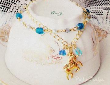 I was dreaming about Wonderland - 'Treasures' collection, Fairytale unicorn bracelet, vintage style jewelry, in blue